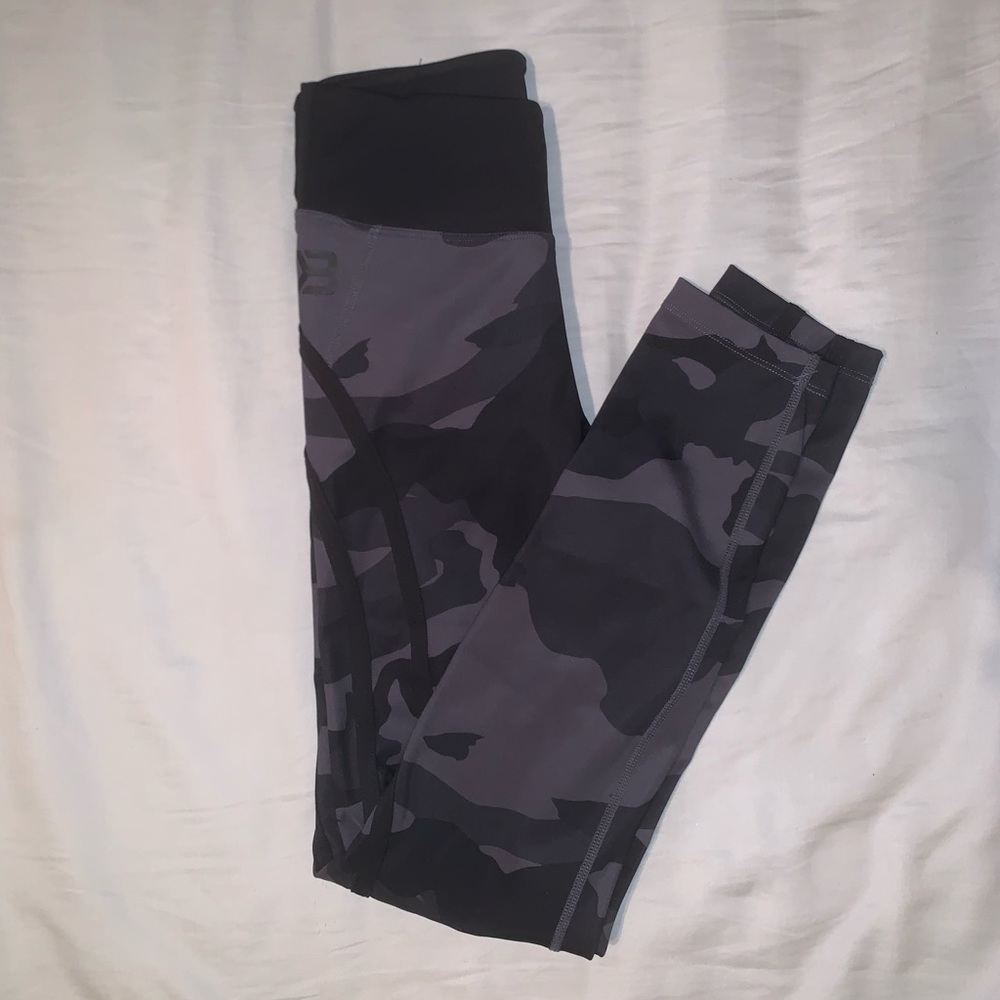 Better bodies Camo leggings